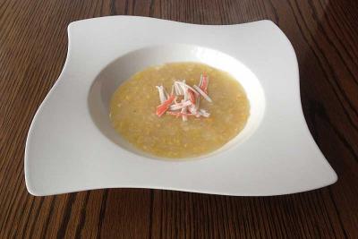 Crabmeat and Sweetcorn Soup