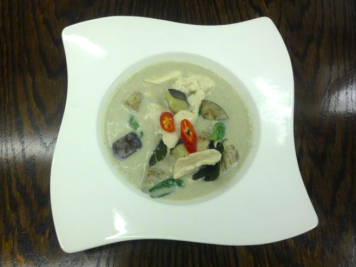 Green Thai Curry (Greang Keaw Wan)